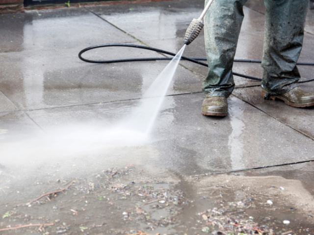 What Are the Benefits of Hiring a Power Washing Service Squamish?
